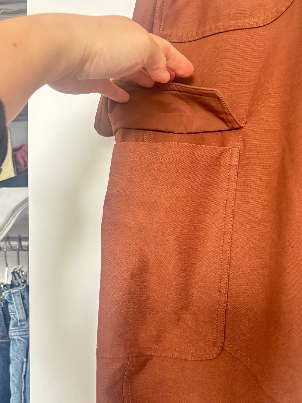 lululemon Light Utilitech Cargo Pocket High-rise Barrel Pants in Roasted Brown - Picture 6 of 6